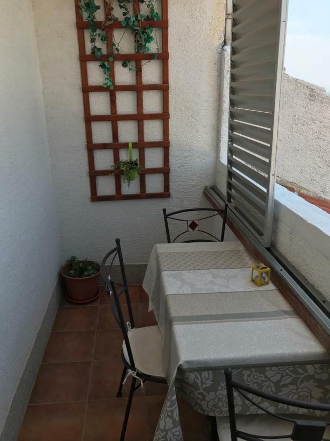 Apartmani Smiljana Primošten Esterno foto