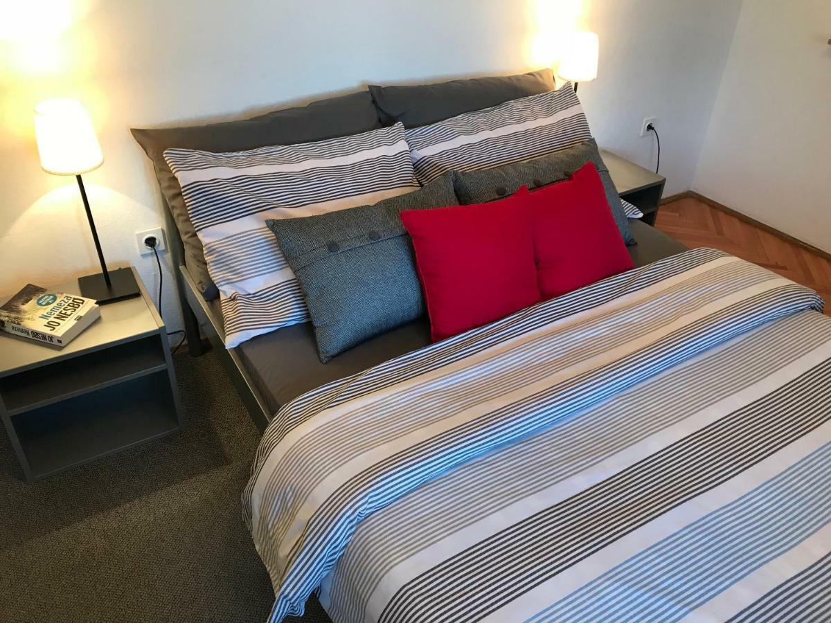 Apartmani Smiljana Primošten Esterno foto